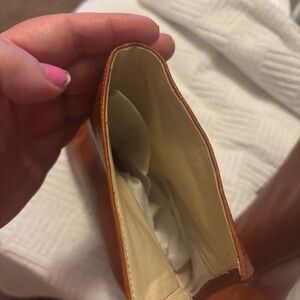 Vince Camuto bots